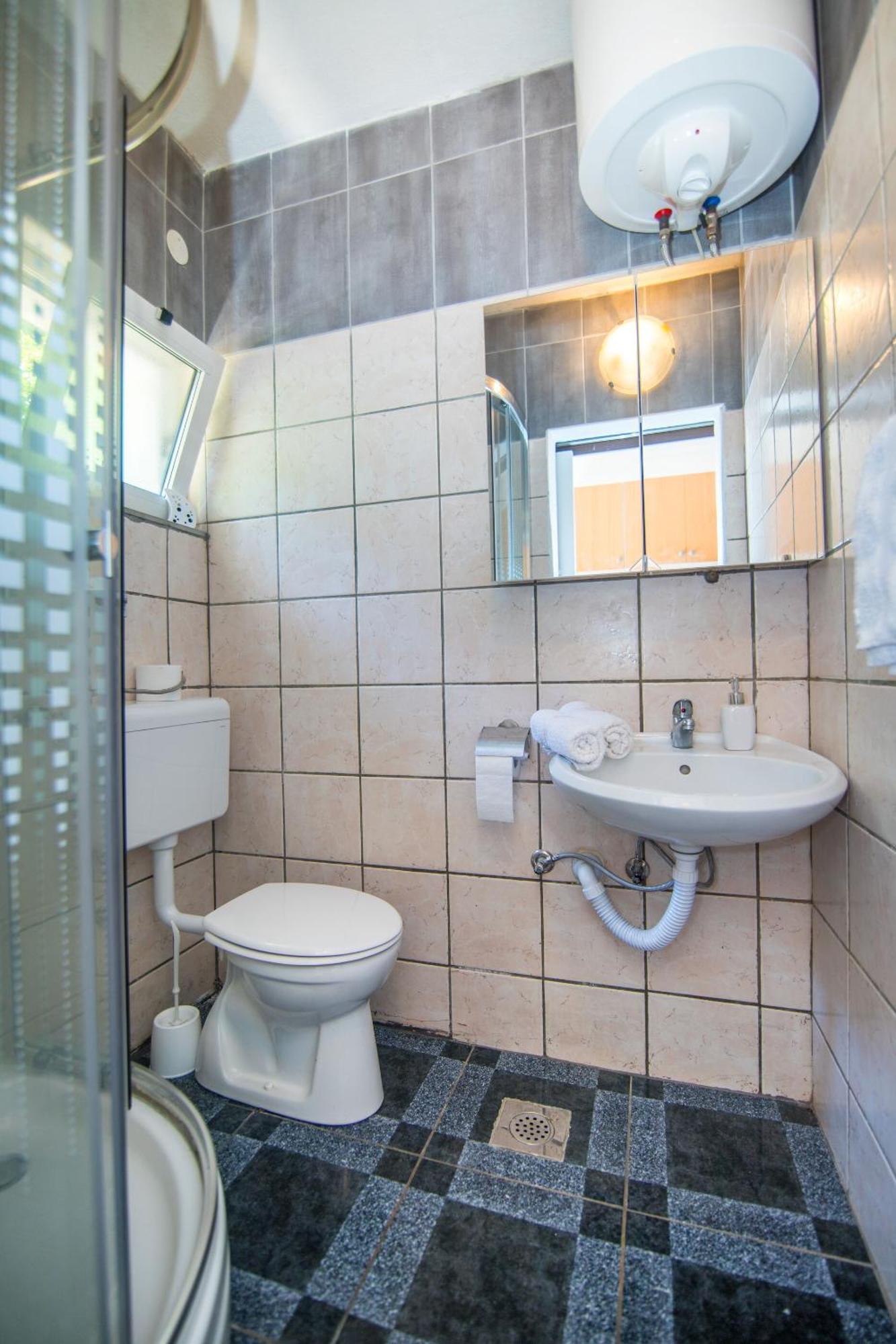 בוגומוליה Apartments Jelena מראה חיצוני תמונה